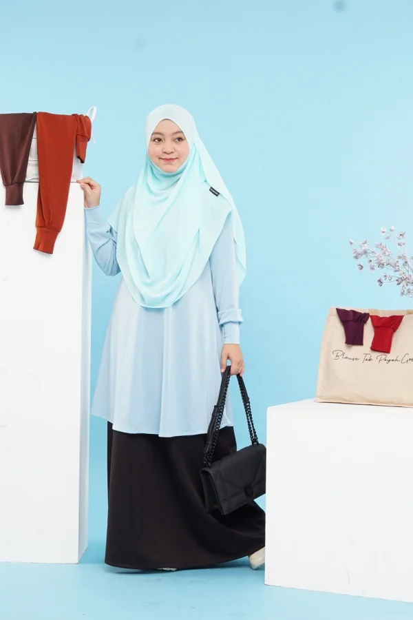 Luna Blouse - Light Blue